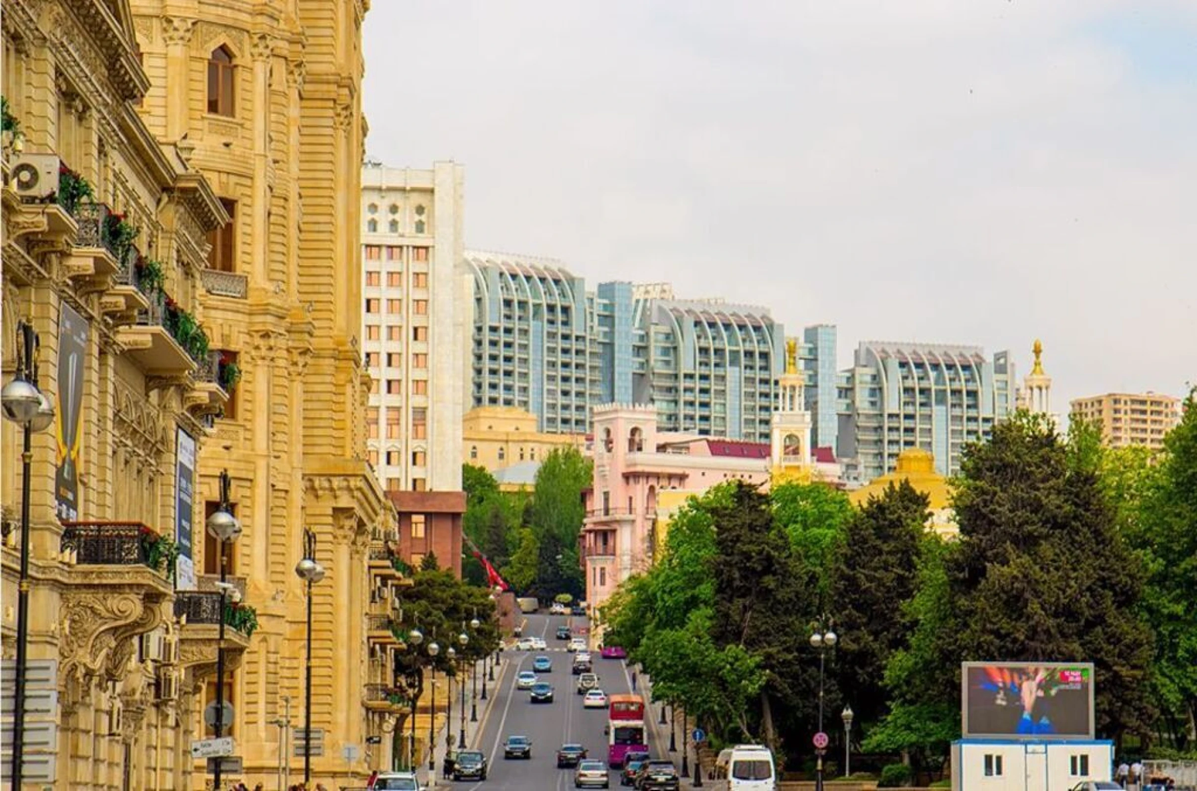 Satılır 12 otaqlı ofis 506 m²