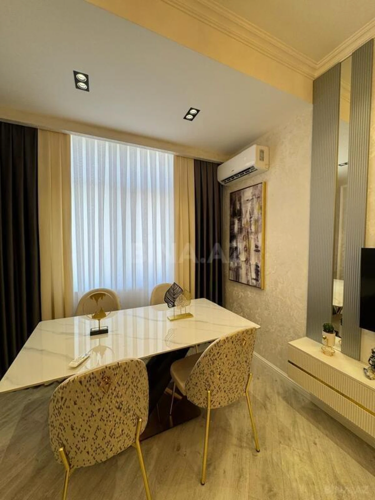 Satılır 2 otaqlı mənzil 40 m²