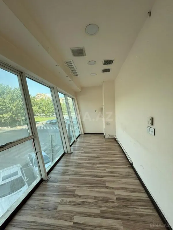Kirayə verilir 3 otaqlı ofis 120 m²