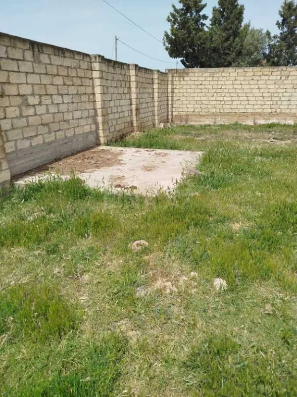 Satılır torpaq sahəsi 20 m²