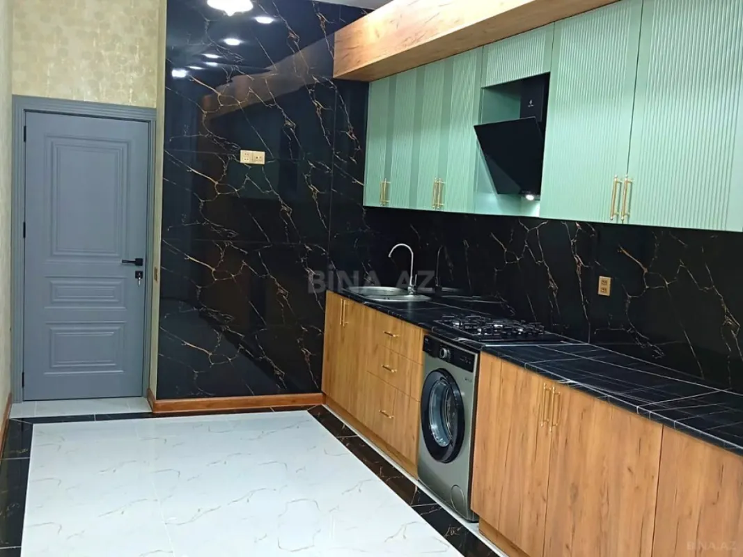 Satılır 3 otaqlı mənzil 106.6 m²