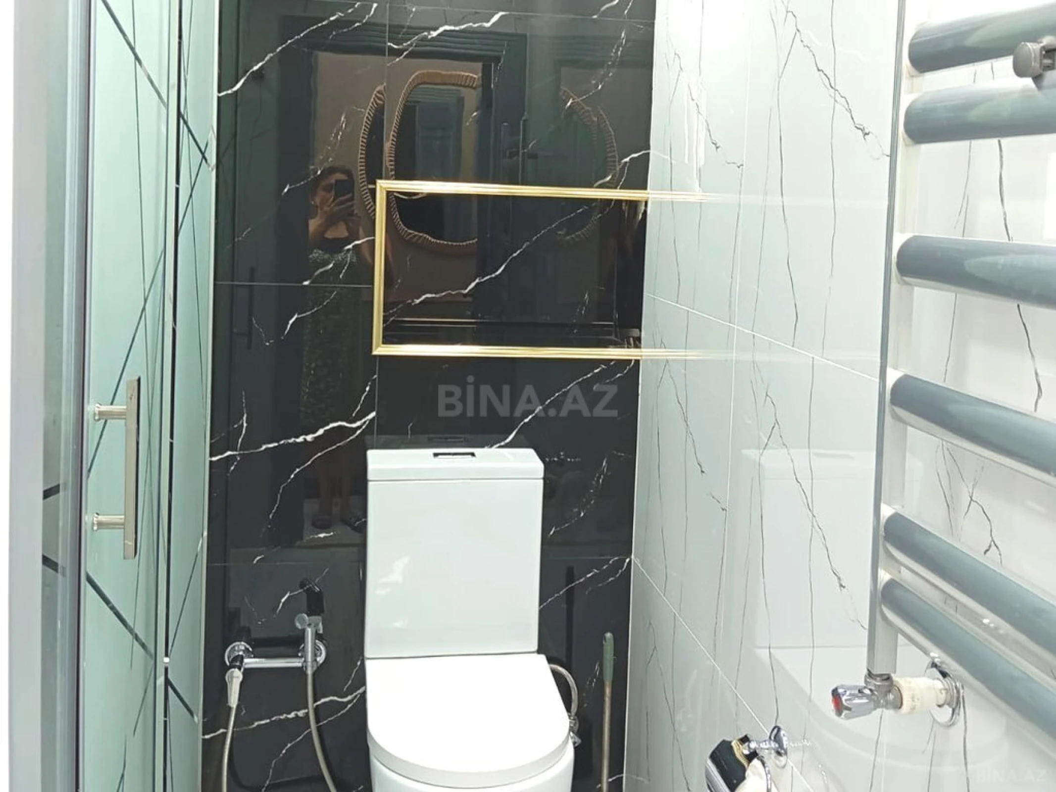 Satılır 3 otaqlı mənzil 106.6 m²