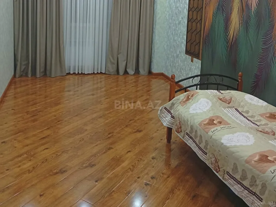 Satılır 3 otaqlı mənzil 106.6 m²