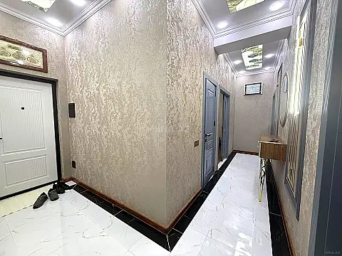 Satılır 3 otaqlı mənzil 106.6 m²