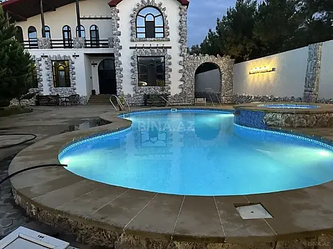 Satılır 7 otaqlı həyət evi 610 m² — Bakı, Mərdəkan 7 otaq 610.00 m²