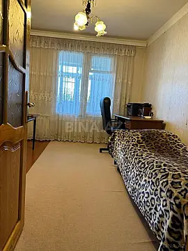 Satılır 4 otaqlı mənzil 110 m² — Bakı, Memar Əcəmi yanı 4 otaq 110.00 m²