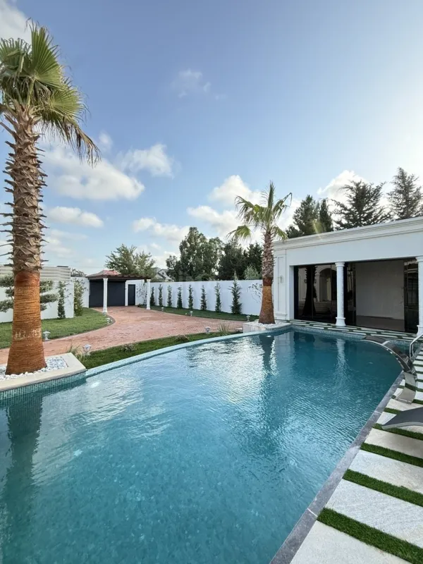 Satılır 4 otaqlı həyət evi 200 m²