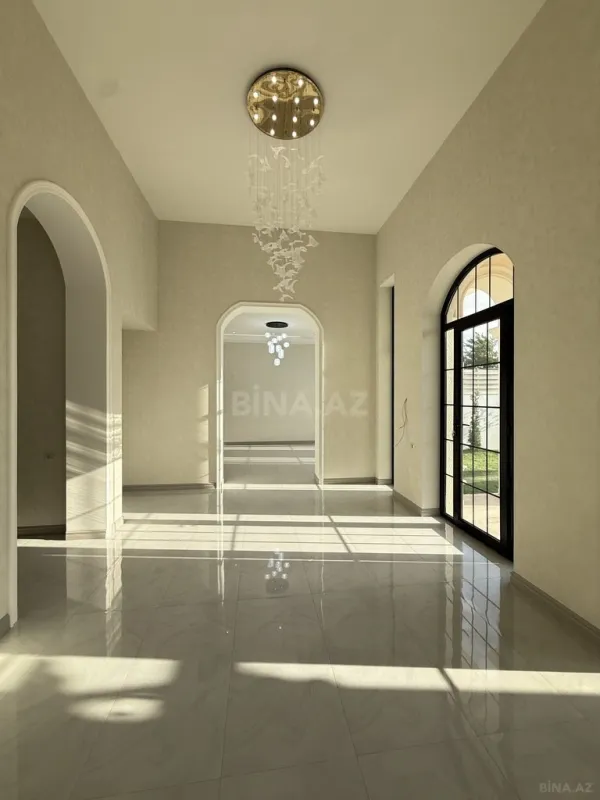 Satılır 4 otaqlı həyət evi 200 m²