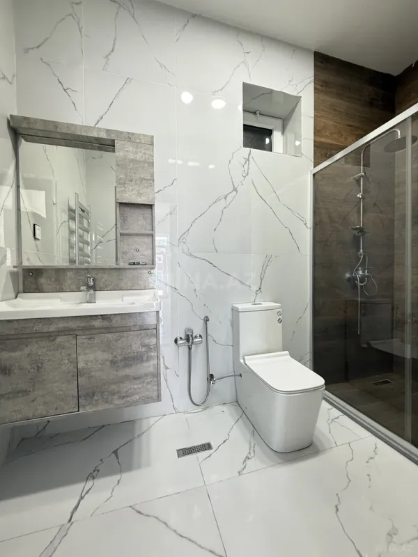 Satılır 4 otaqlı həyət evi 140 m²