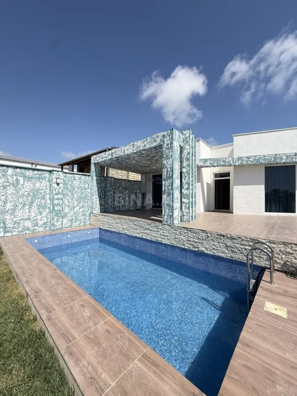 Satılır 4 otaqlı həyət evi 140 m²