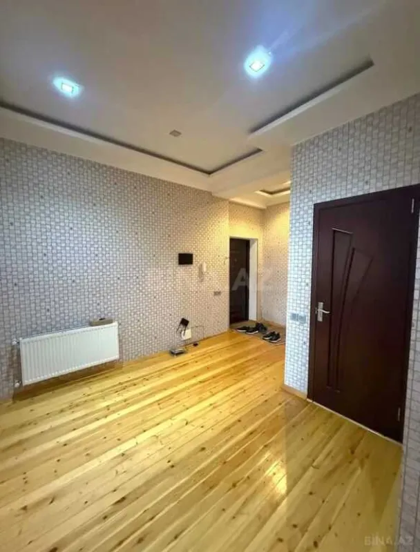 Satılır 2 otaqlı mənzil 95 m²