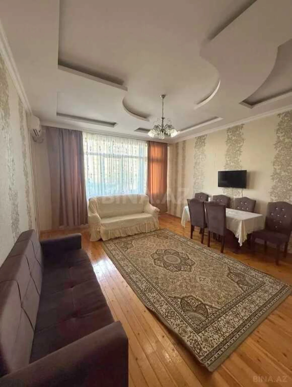 Satılır 2 otaqlı mənzil 95 m²
