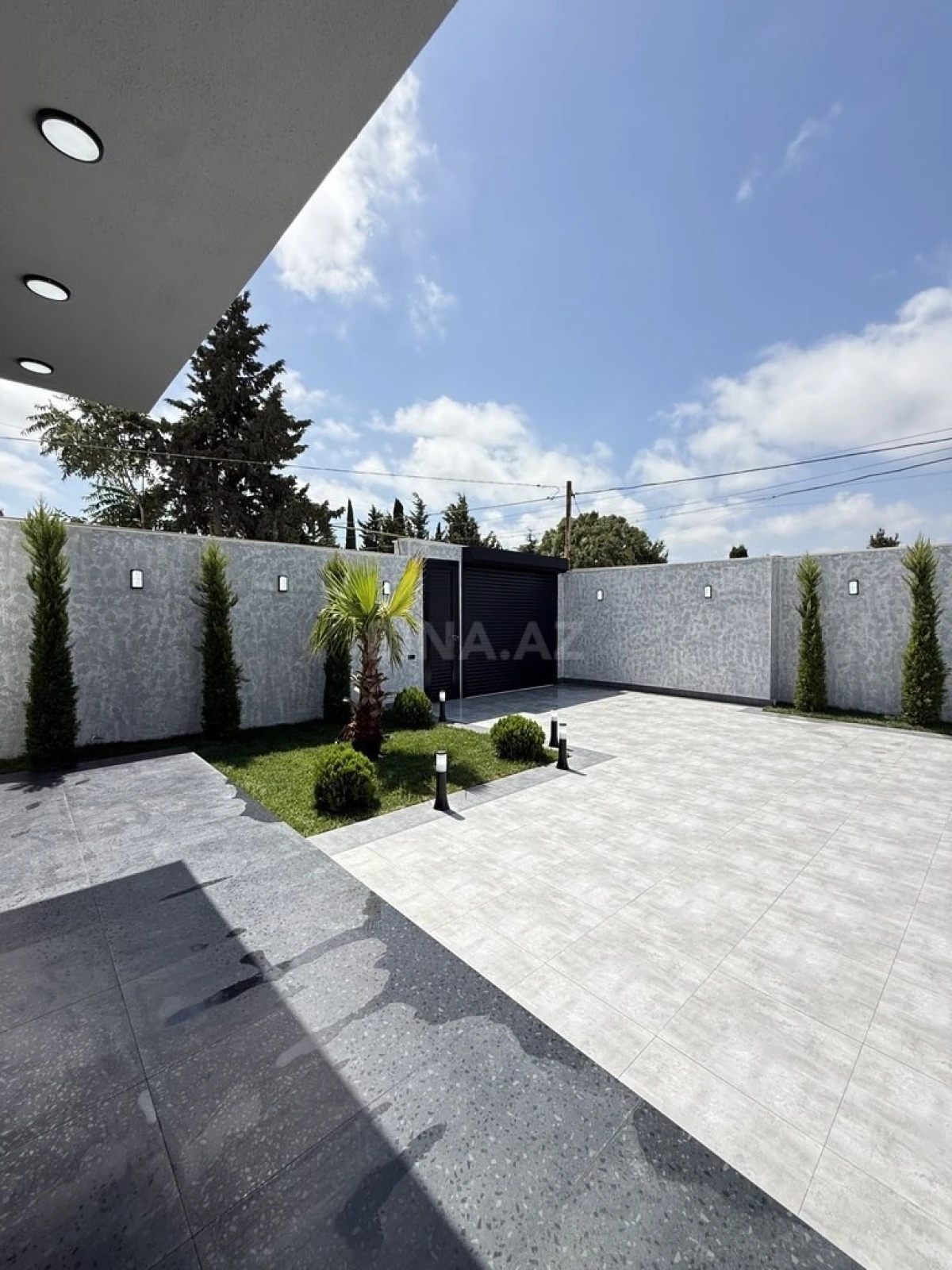 Satılır 4 otaqlı həyət evi 155 m²