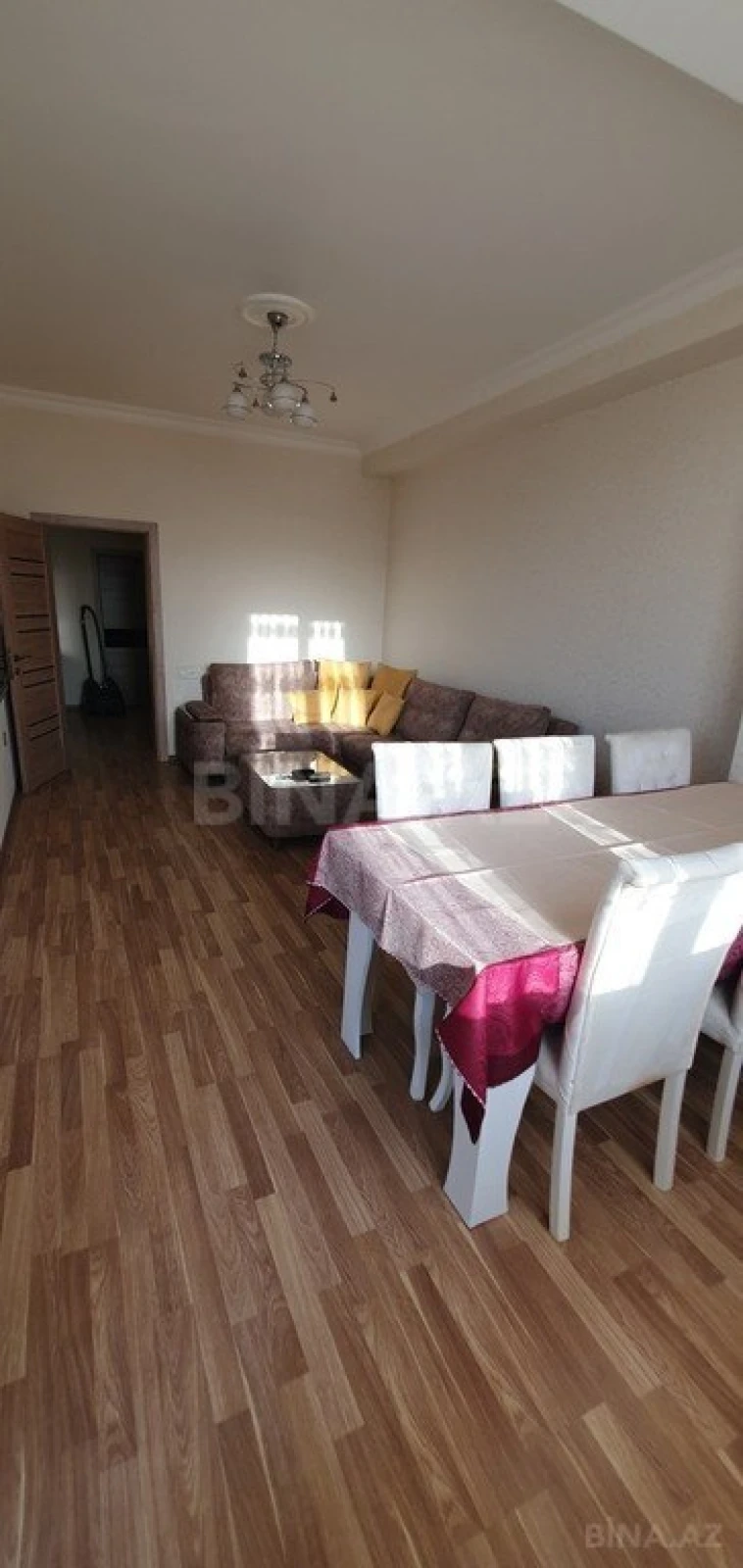 Satılır 3 otaqlı mənzil 100 m²