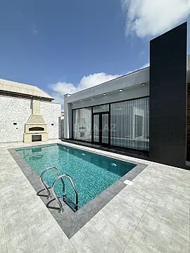 Satılır 4 otaqlı həyət evi 155 m²