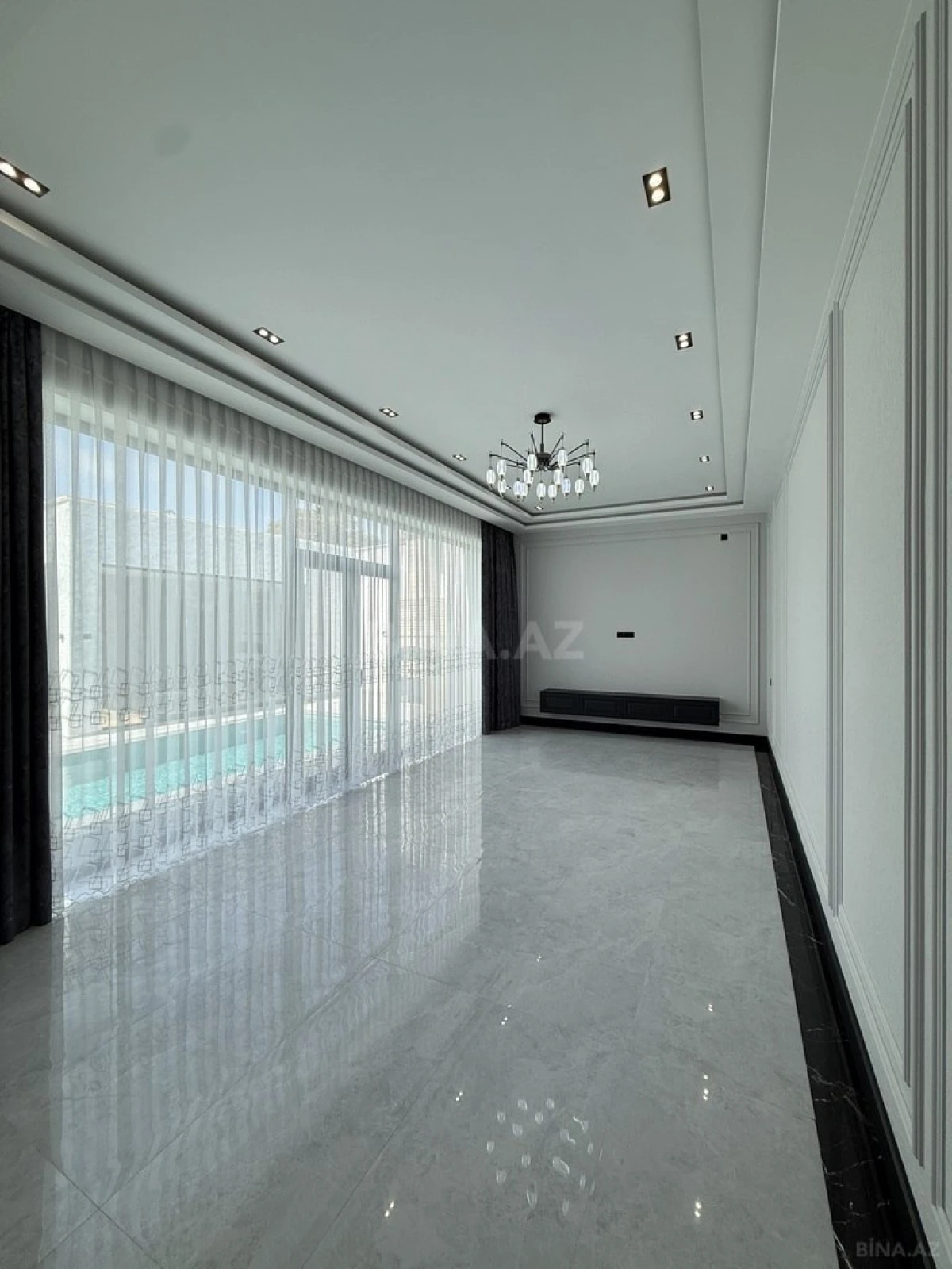 Satılır 4 otaqlı həyət evi 155 m²