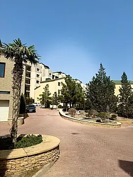 Kirayə verilir 4 otaqlı həyət evi 400 m² — Bakı, Şıxov 4 otaq 400.00 m²