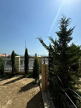 Kirayə verilir 4 otaqlı həyət evi 400 m²