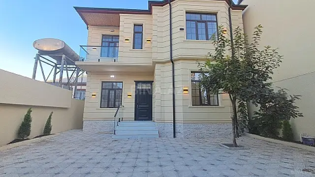 Satılır 5 otaqlı həyət evi 180 m² — Bakı, Bakıxanov 5 otaq 180.00 m²