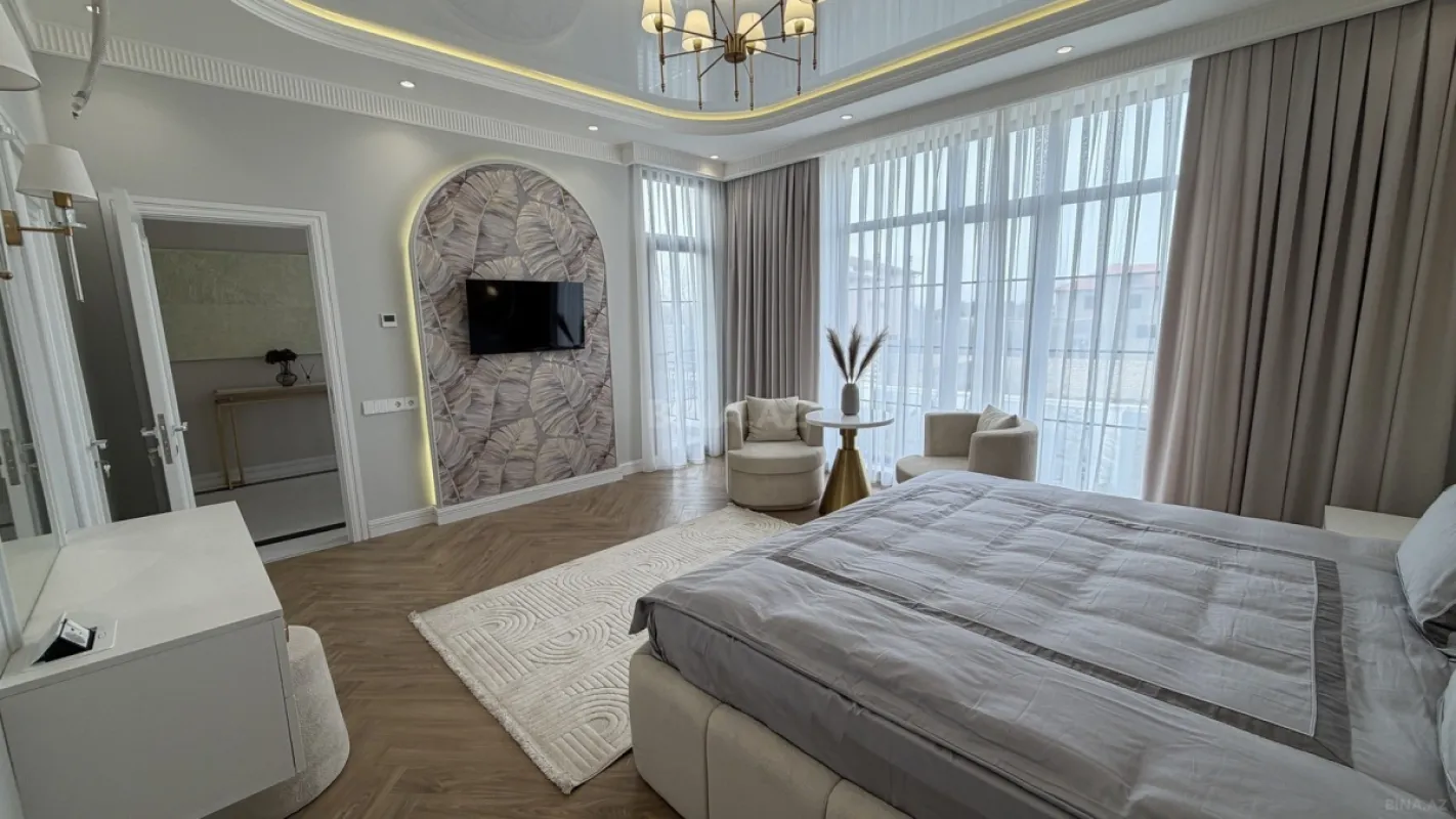Satılır 6 otaqlı həyət evi 420 m²