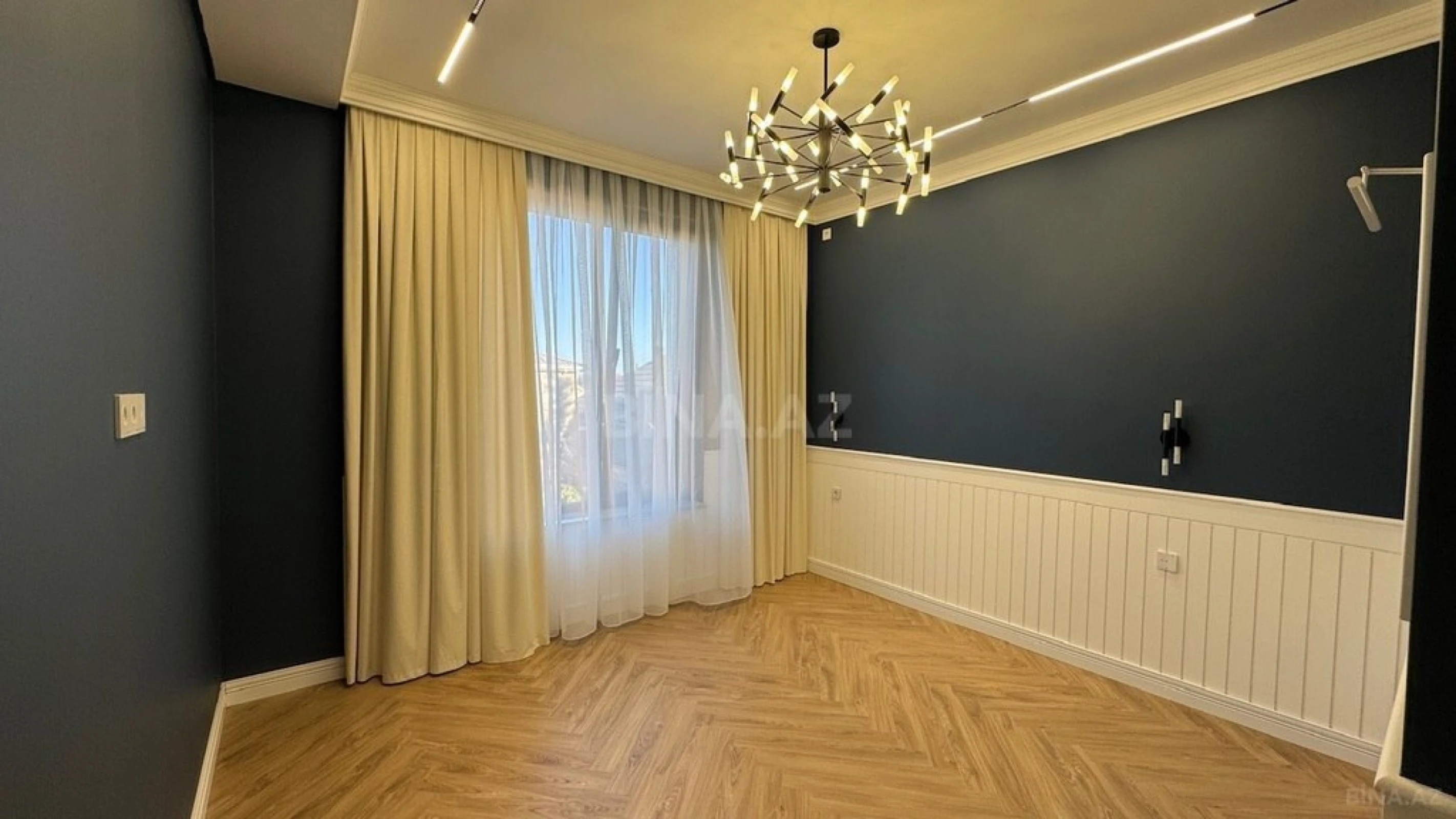 Satılır 6 otaqlı həyət evi 420 m²