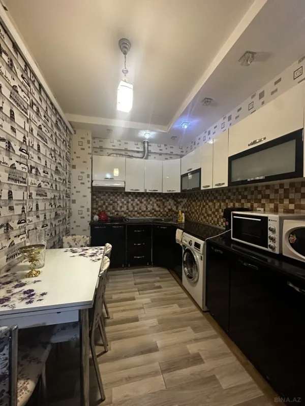 Satılır 2 otaqlı mənzil 60 m²