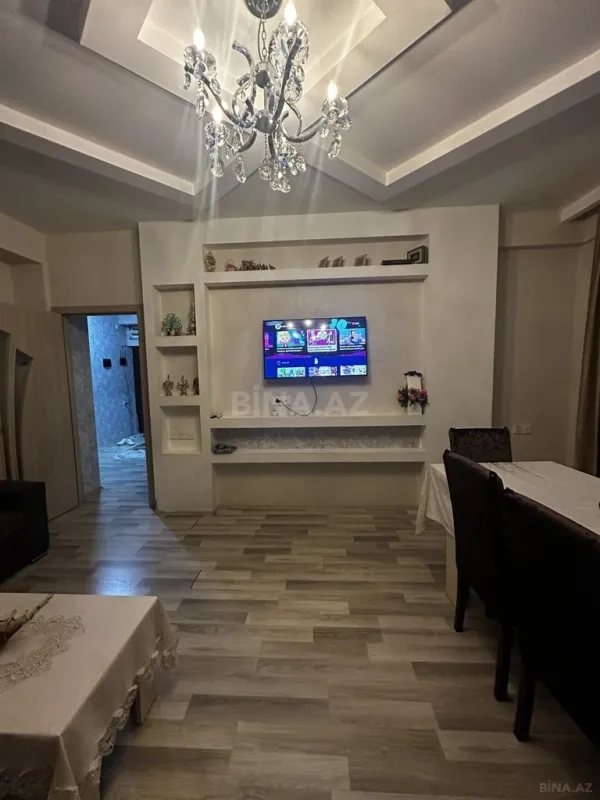 Satılır 2 otaqlı mənzil 60 m²