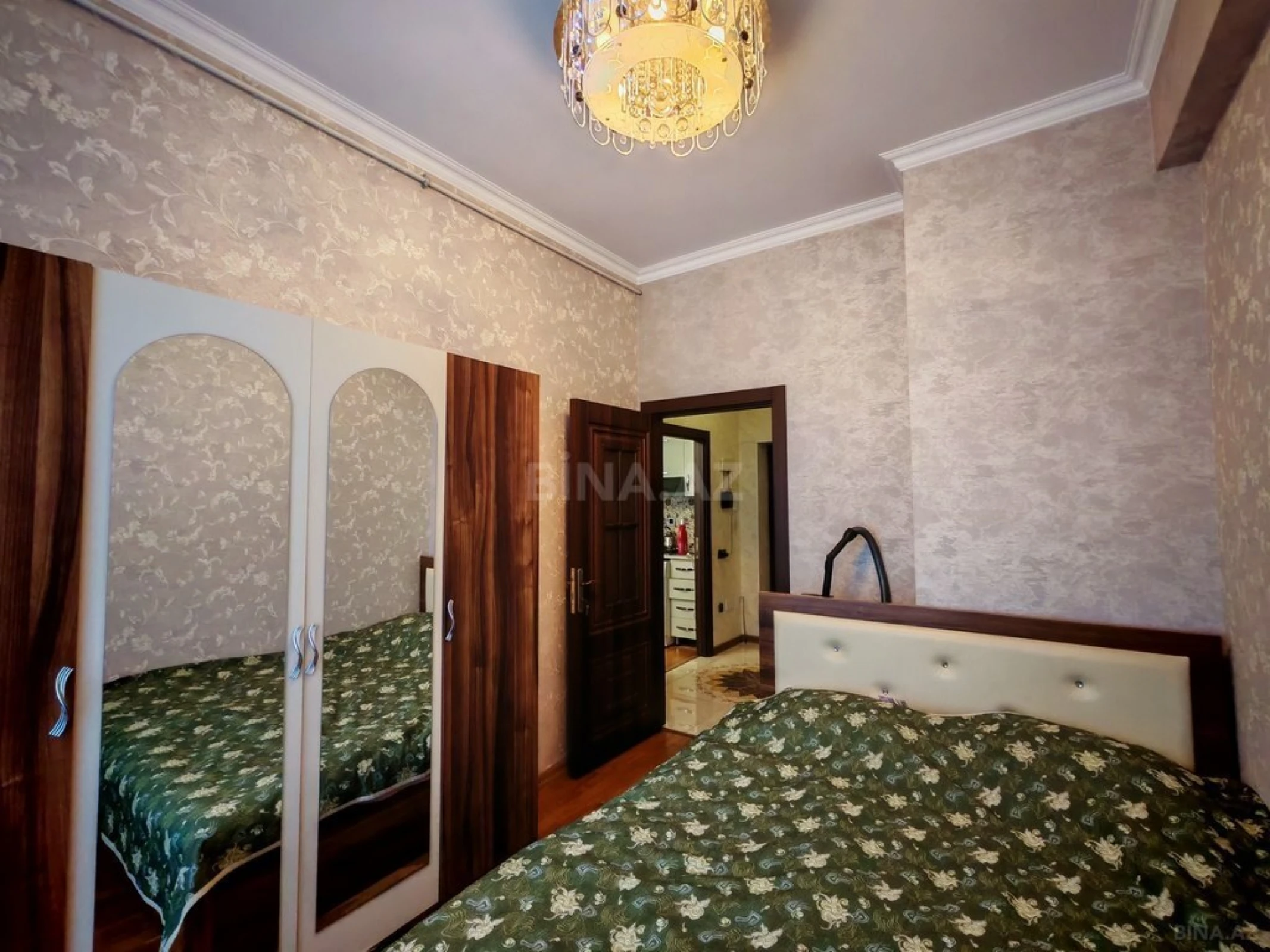 Satılır 2 otaqlı mənzil 45 m²