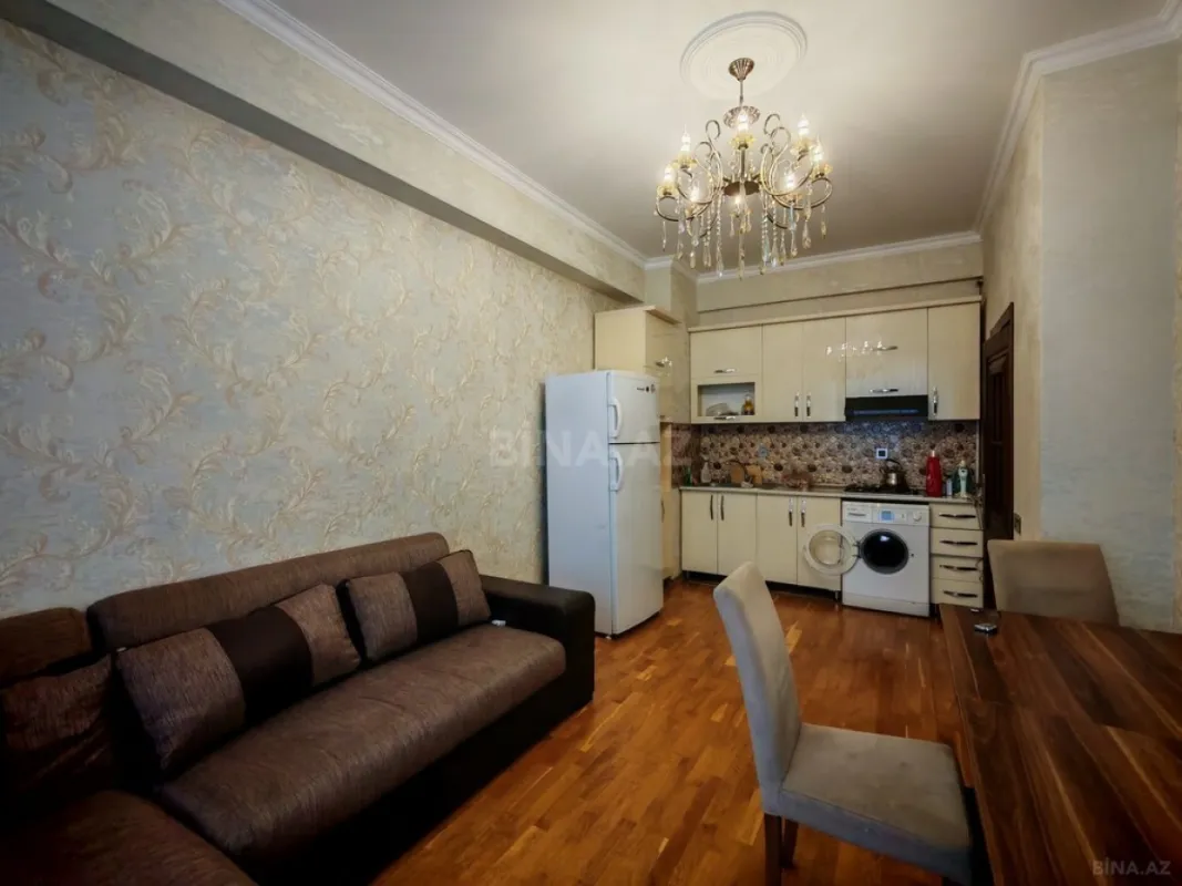 Satılır 2 otaqlı mənzil 45 m²