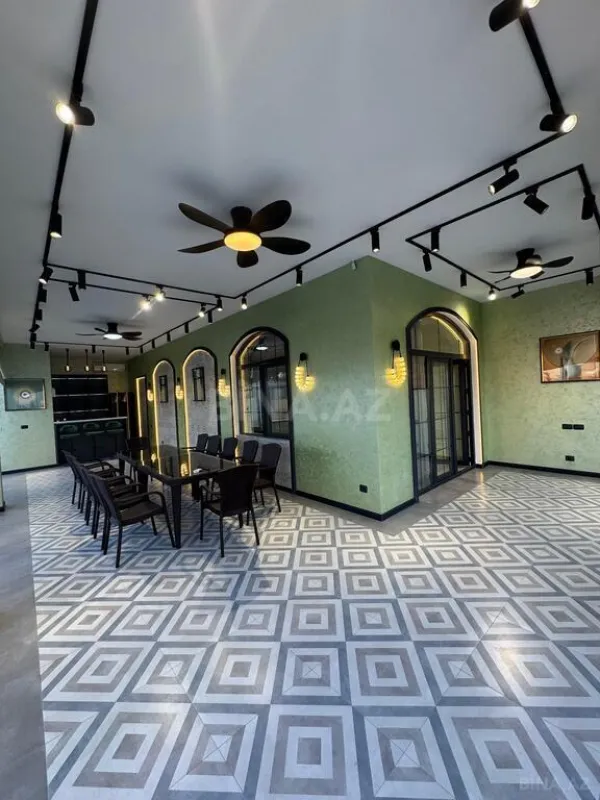 Satılır 4 otaqlı həyət evi 290 m²