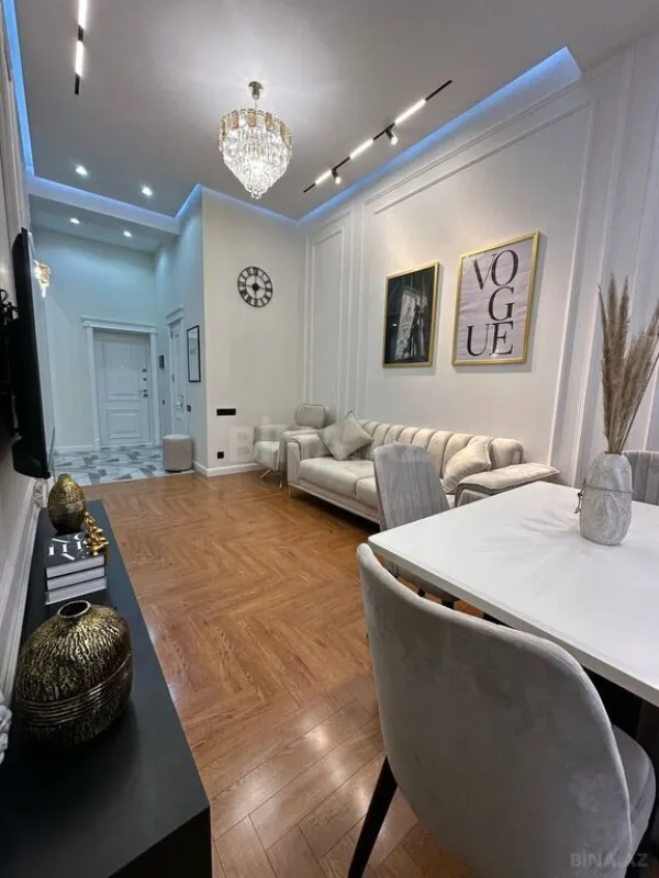 Satılır 2 otaqlı mənzil 56 m²