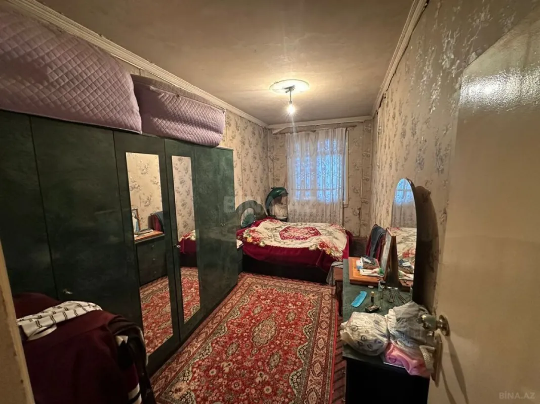 Satılır 2 otaqlı mənzil 42.5 m²