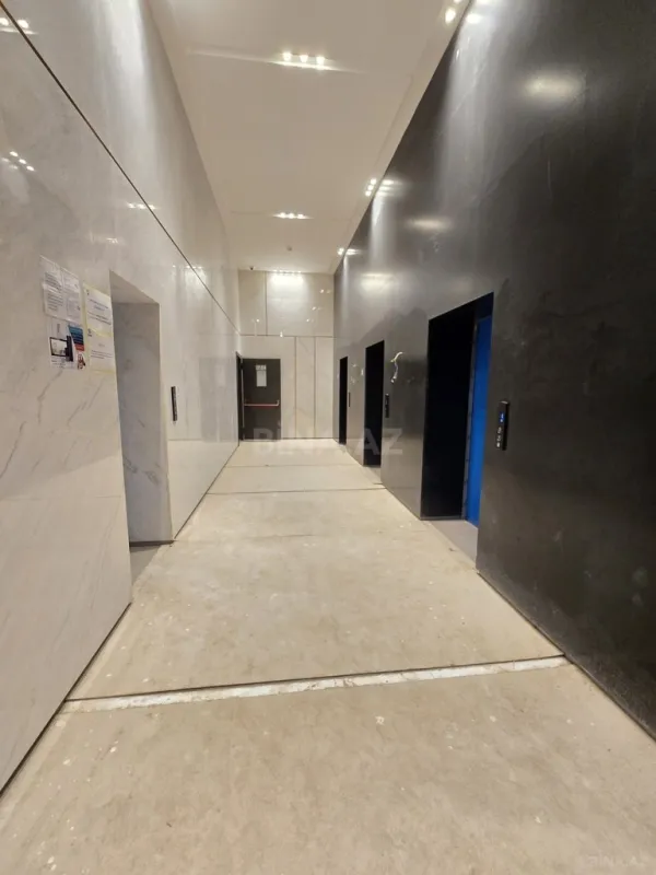 Satılır 2 otaqlı mənzil 82 m²