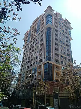 Satılır 3 otaqlı mənzil 112 m²
