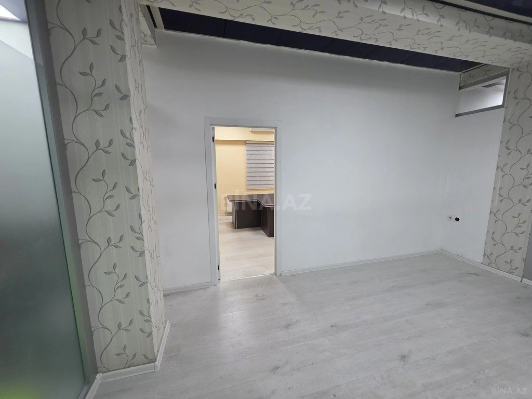 Kirayə verilir 2 otaqlı ofis 35 m²