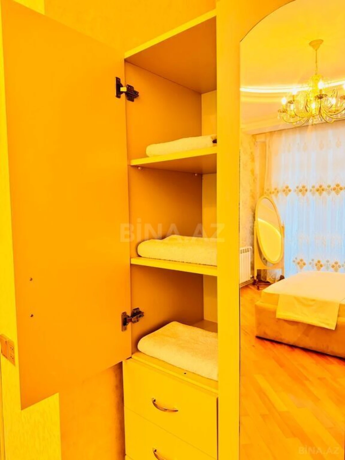 Kirayə verilir 3 otaqlı mənzil 100 m²