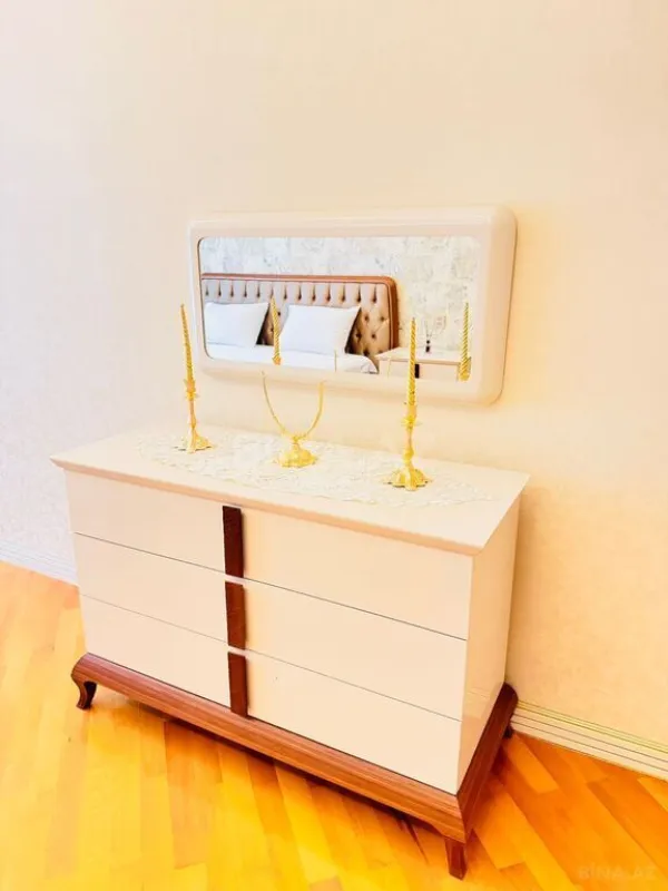 Kirayə verilir 3 otaqlı mənzil 100 m²