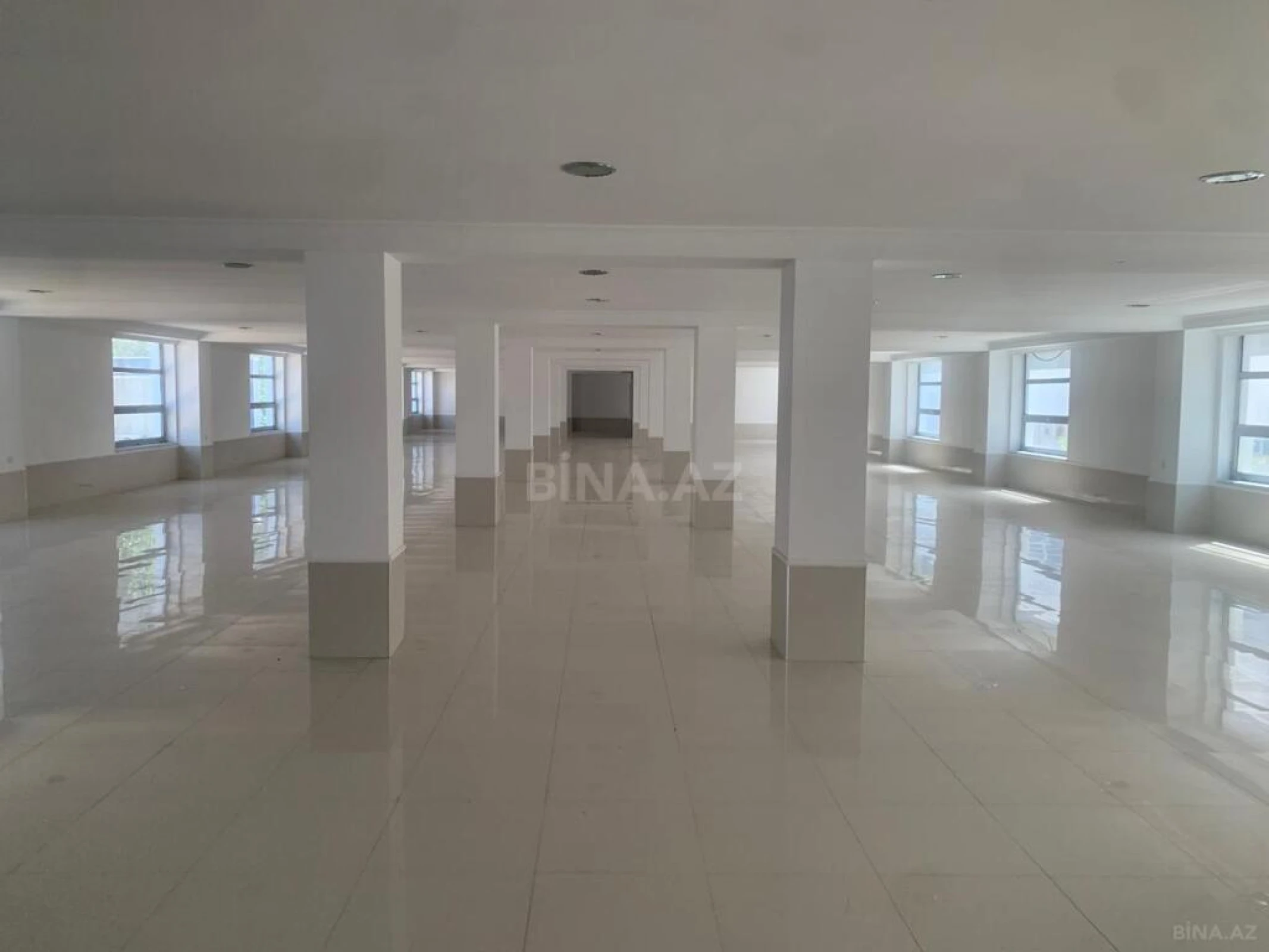 Kirayə verilir obyekt 600 m²