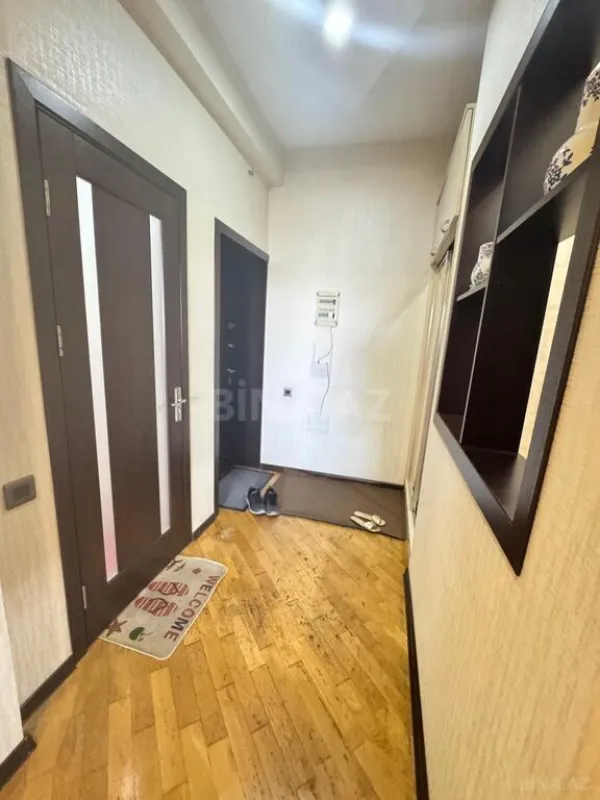 Kirayə verilir 2 otaqlı mənzil 65 m²