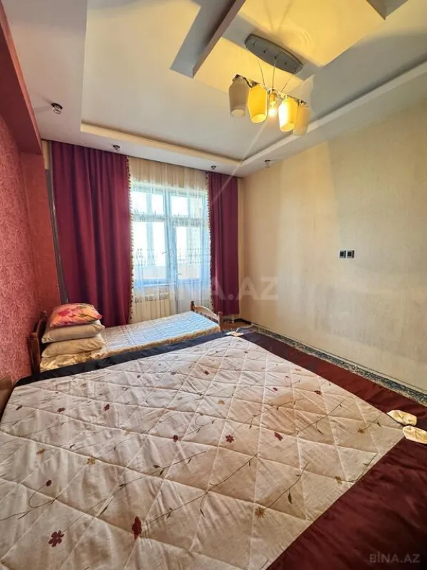 Kirayə verilir 2 otaqlı mənzil 65 m²