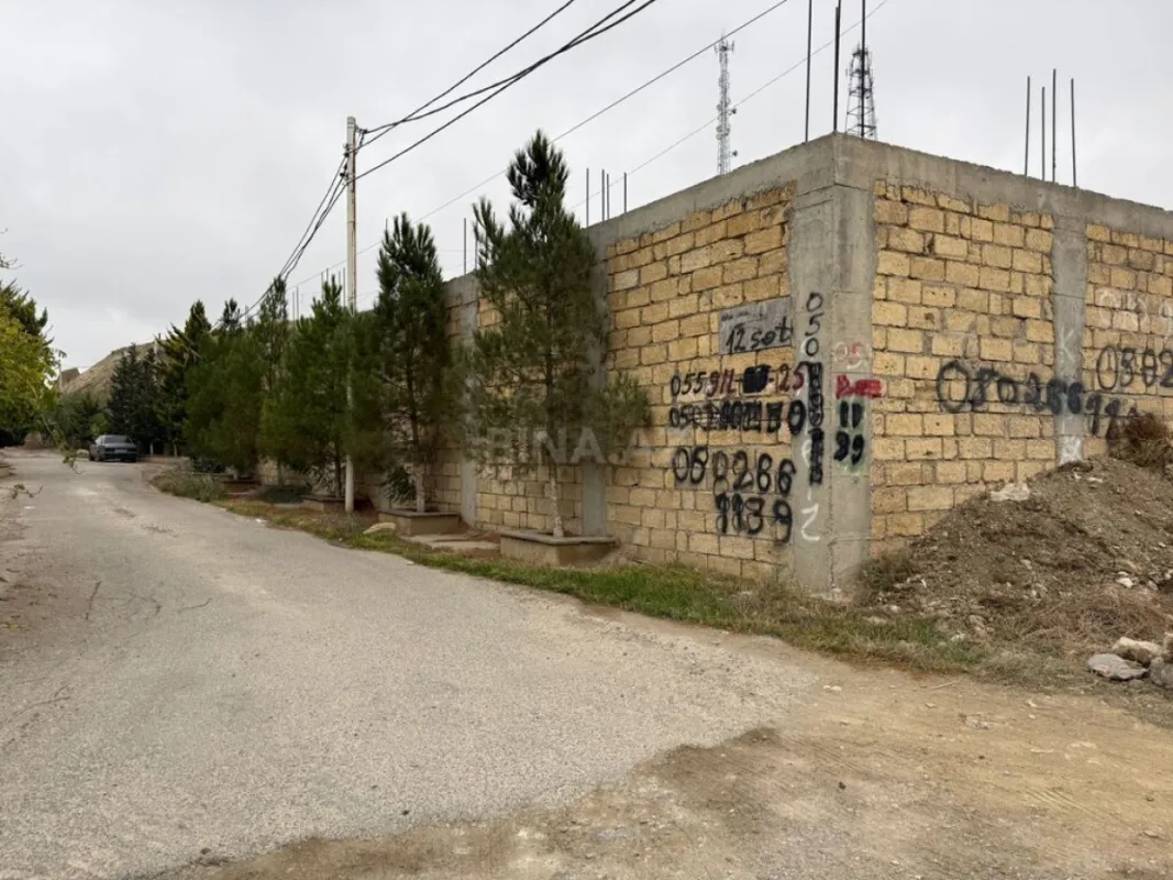 Satılır torpaq sahəsi 12 m²