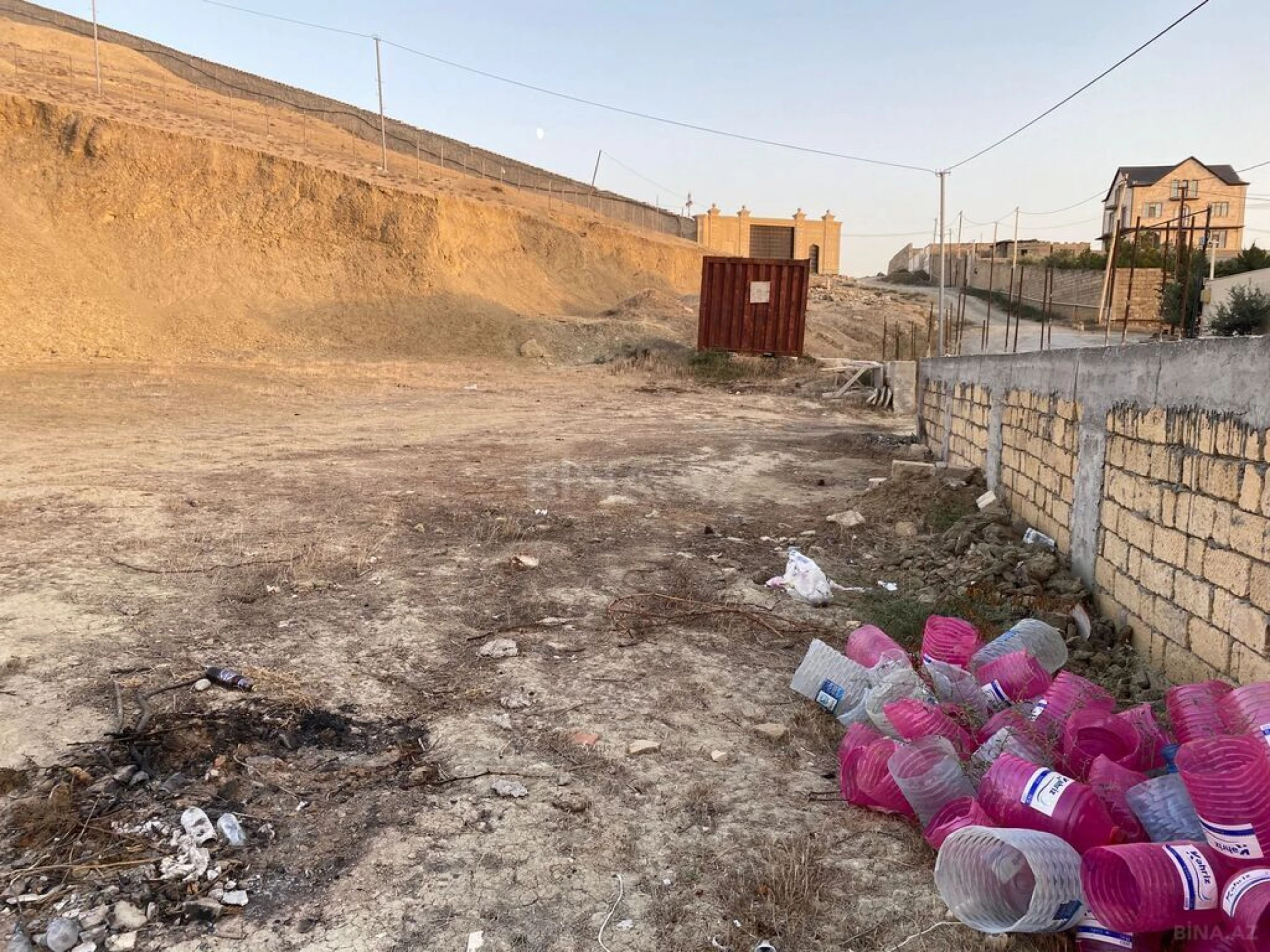 Satılır torpaq sahəsi 12 m²