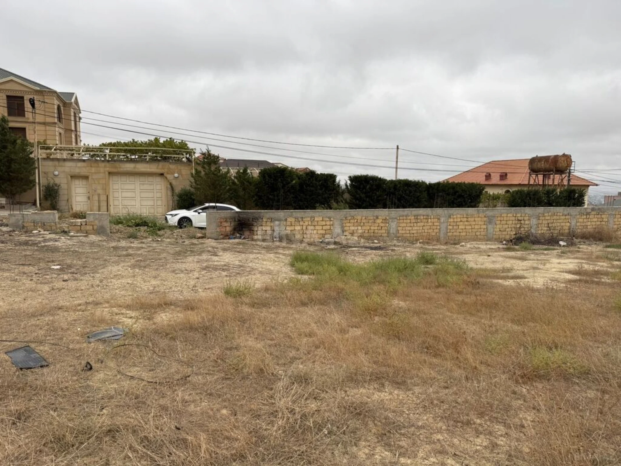 Satılır torpaq sahəsi 12 m²