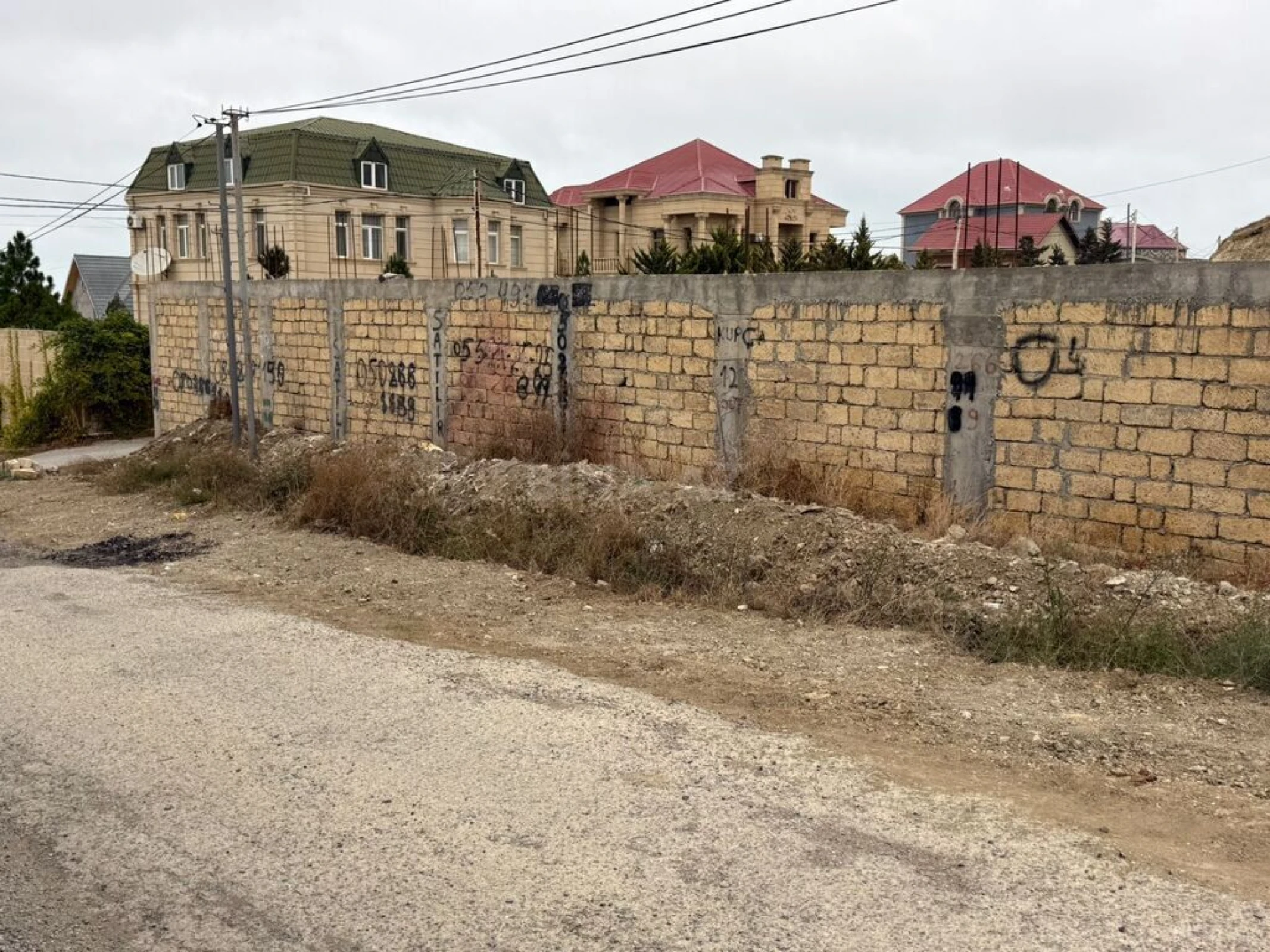 Satılır torpaq sahəsi 12 m²