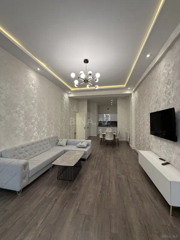 Kirayə verilir 2 otaqlı mənzil 67 m²