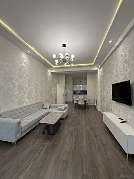Kirayə verilir 2 otaqlı mənzil 67 m²