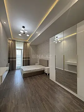 Kirayə verilir 2 otaqlı mənzil 67 m²