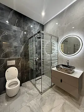 Kirayə verilir 2 otaqlı mənzil 67 m²