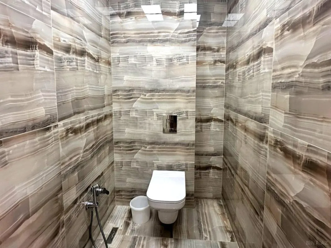 Satılır 3 otaqlı mənzil 106 m²