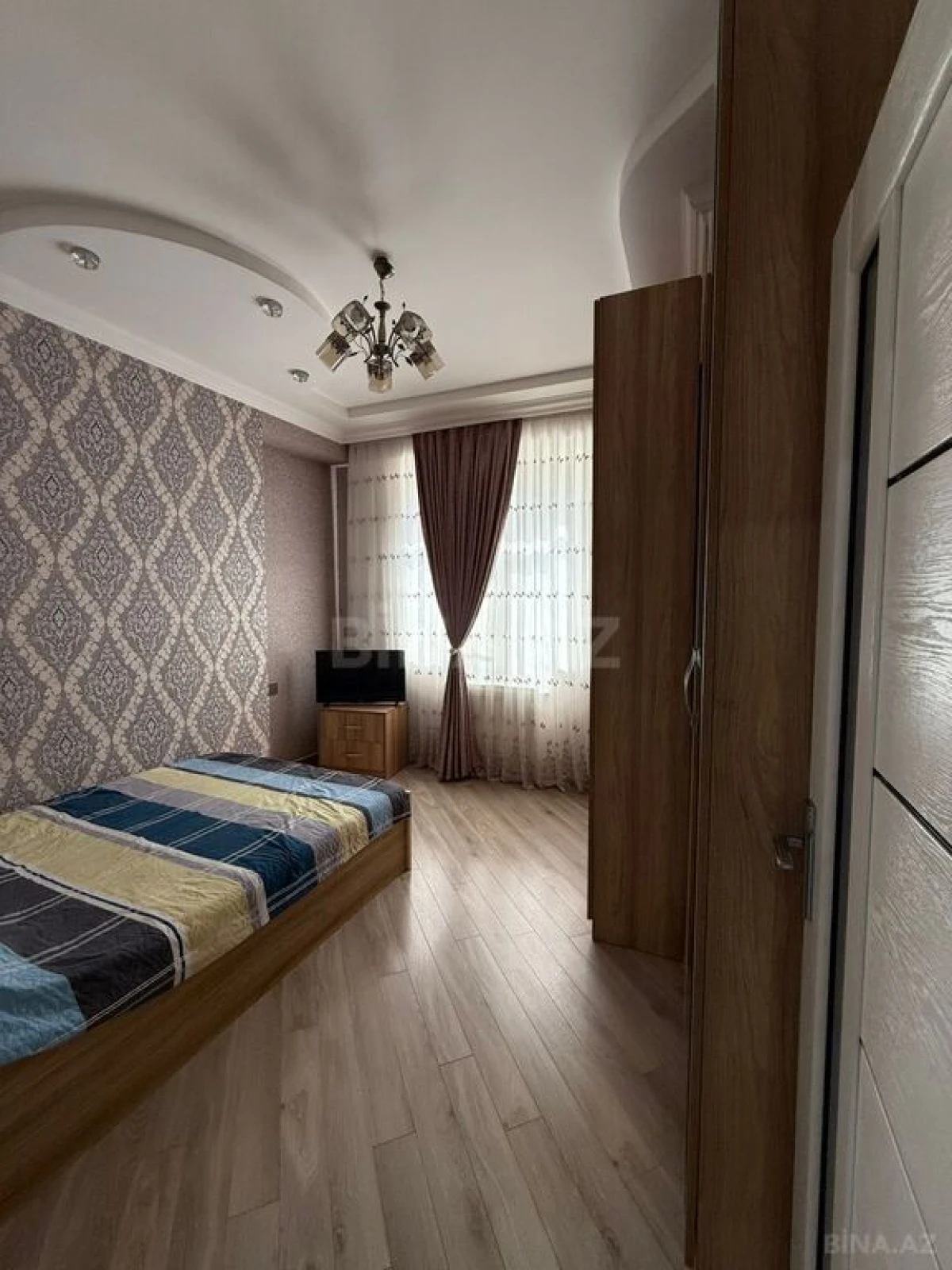 Satılır 2 otaqlı mənzil 58 m²